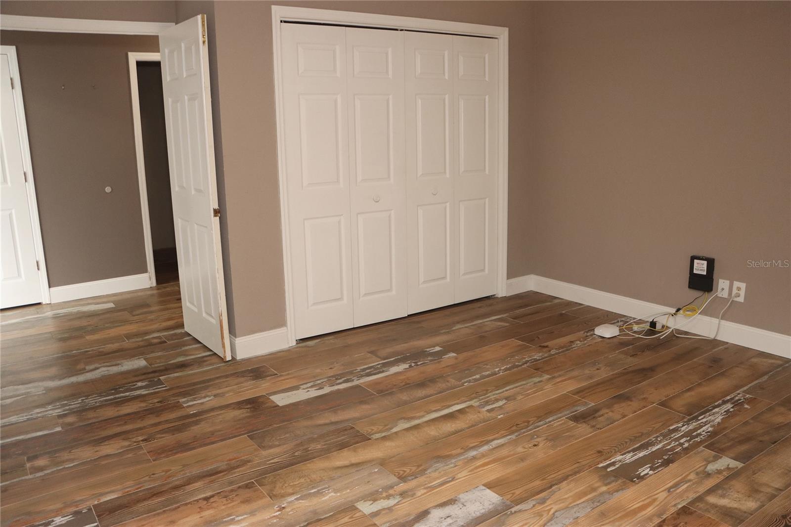 SEVEN HILLS - Residential