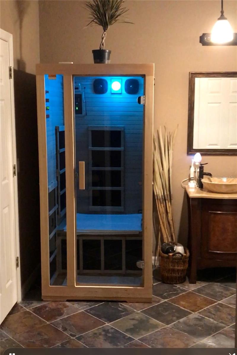 SEVEN HILLS - Residential