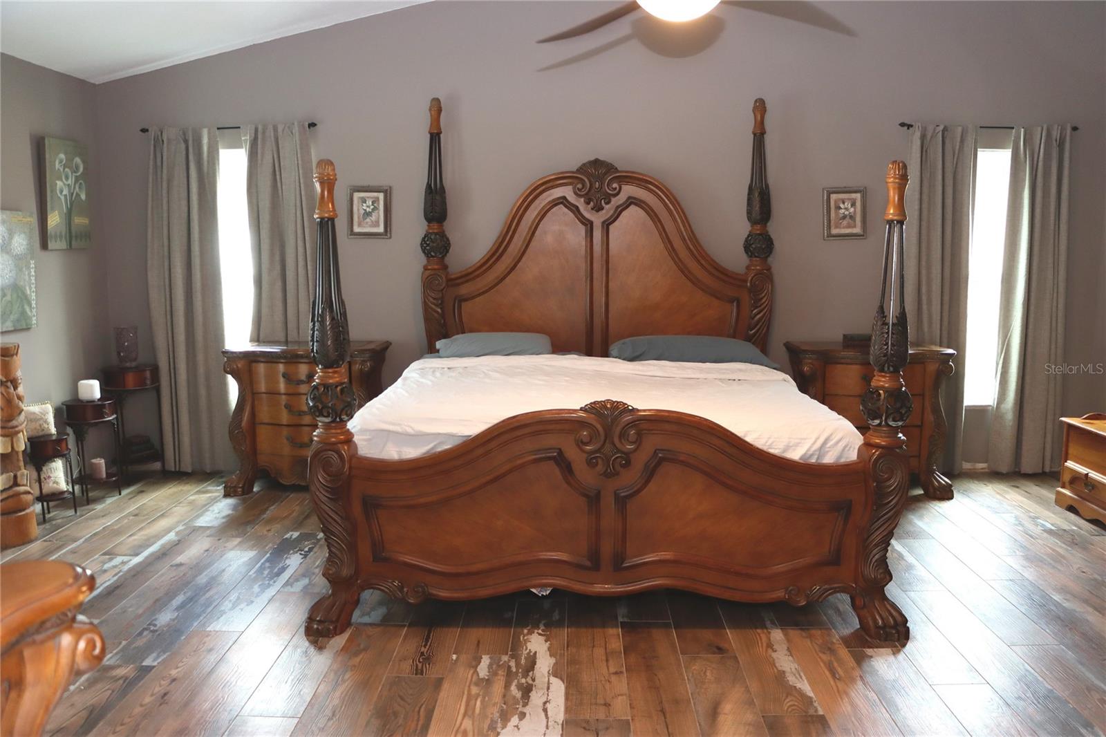 SEVEN HILLS - Residential