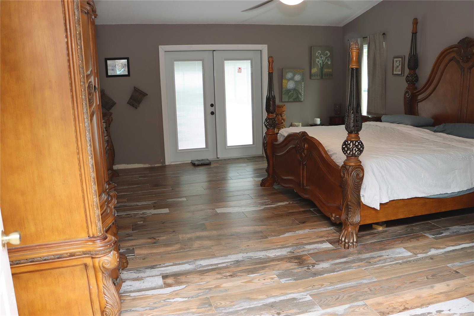 SEVEN HILLS - Residential