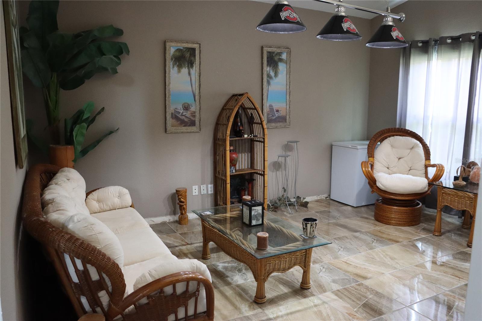 SEVEN HILLS - Residential