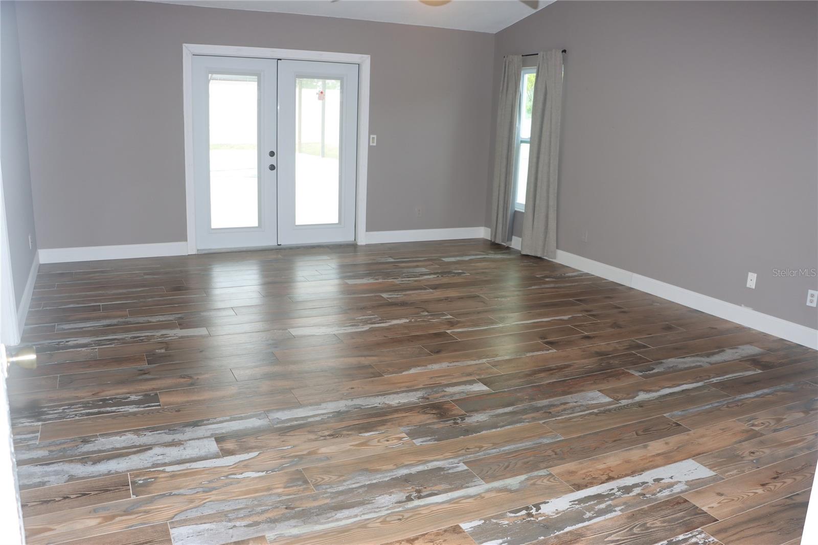 SEVEN HILLS - Residential