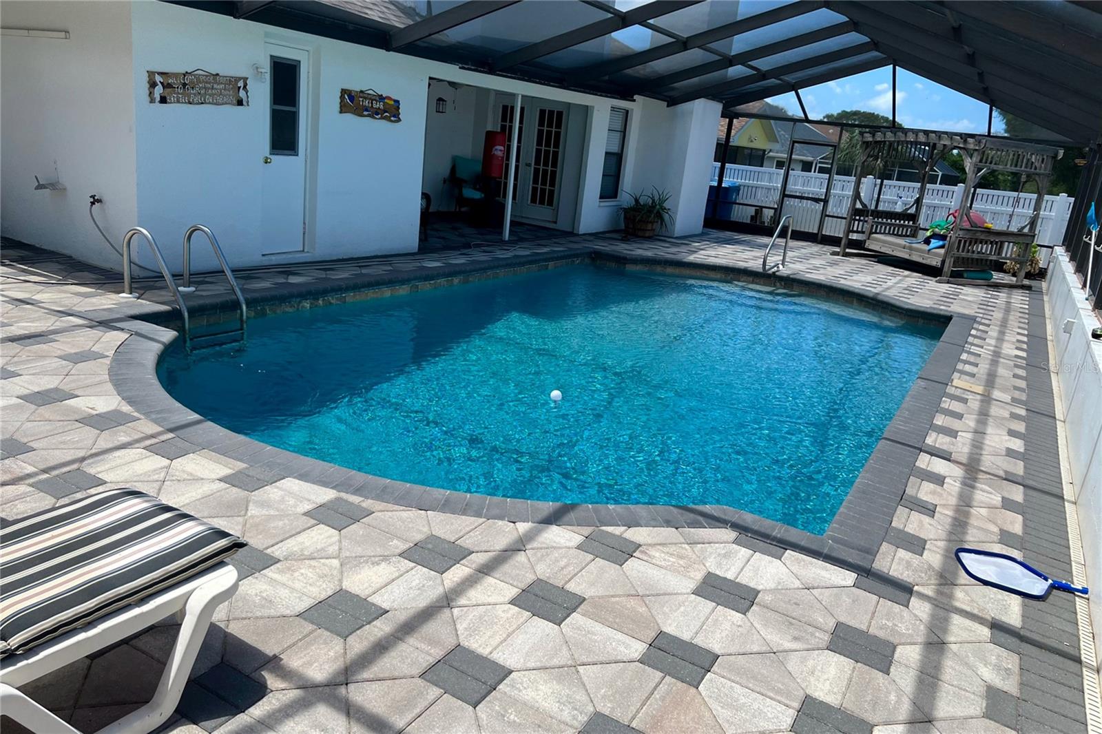 SEVEN HILLS - Residential