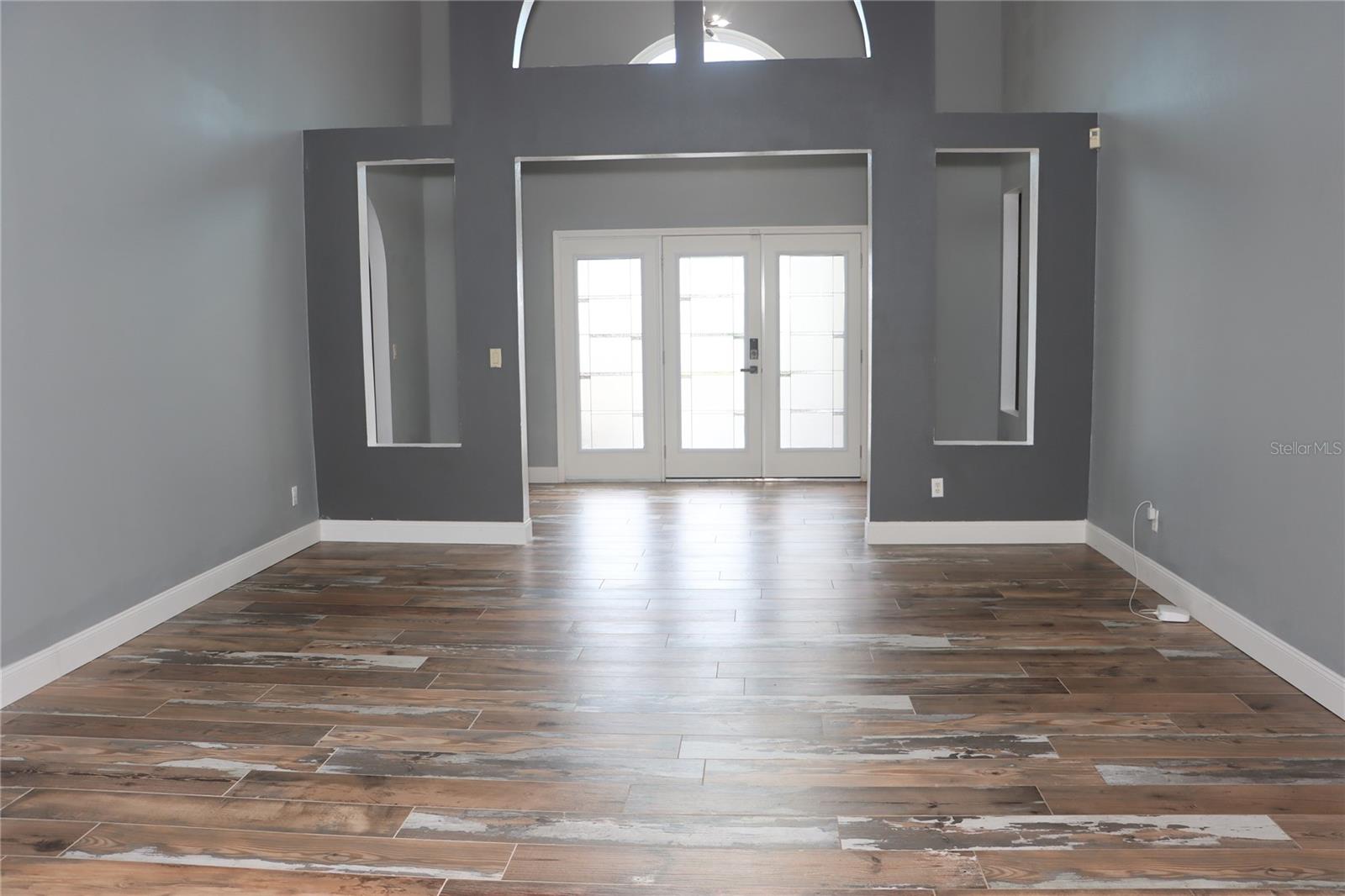 SEVEN HILLS - Residential