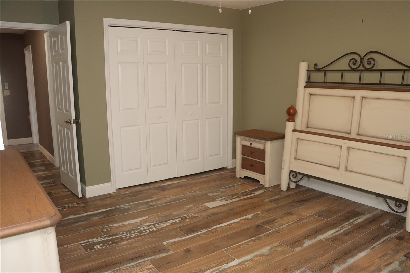 SEVEN HILLS - Residential