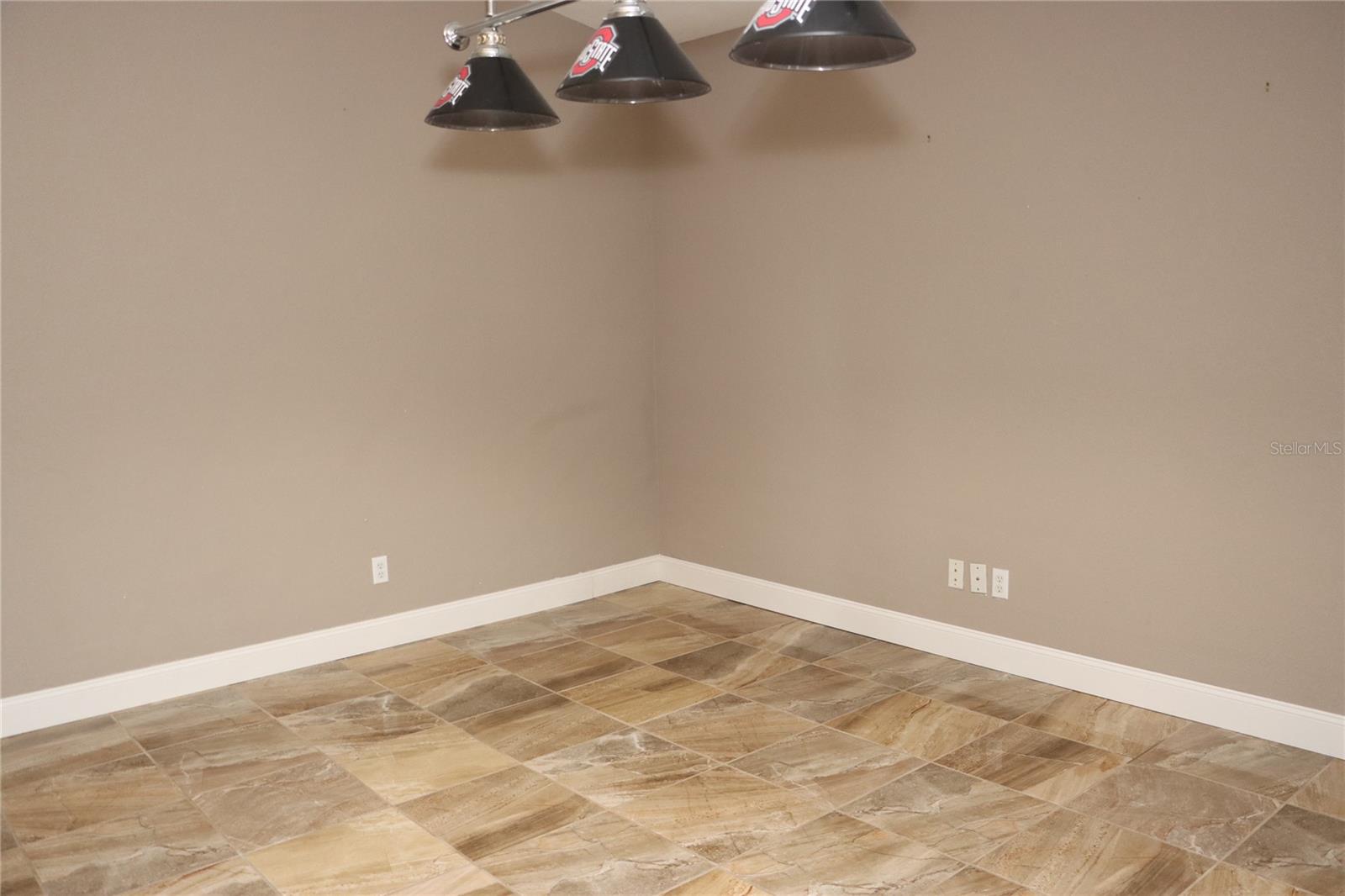 SEVEN HILLS - Residential