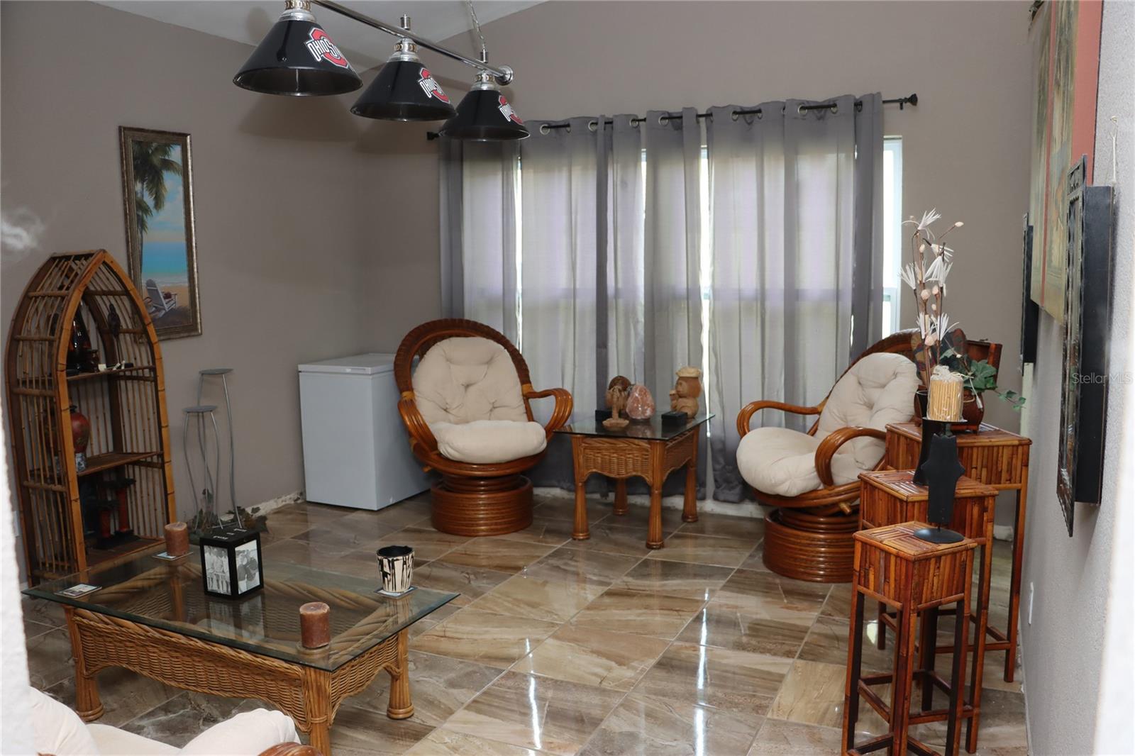 SEVEN HILLS - Residential