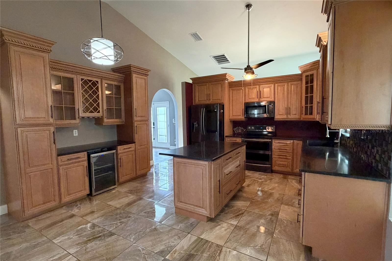 SEVEN HILLS - Residential