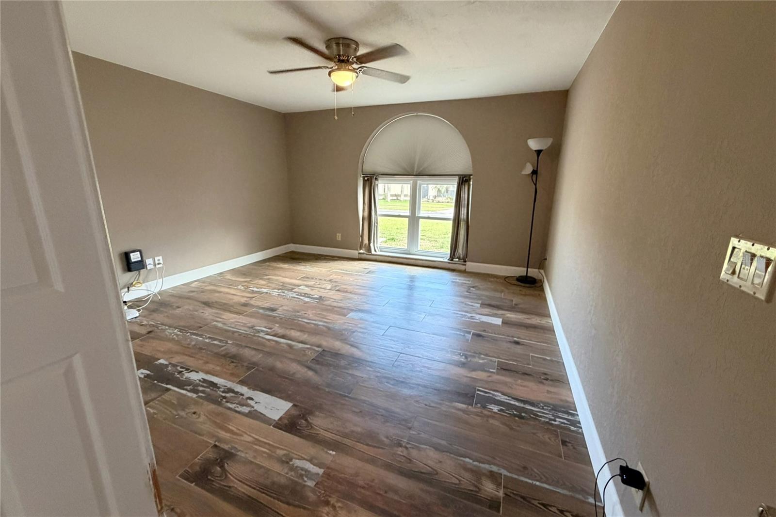 SEVEN HILLS - Residential