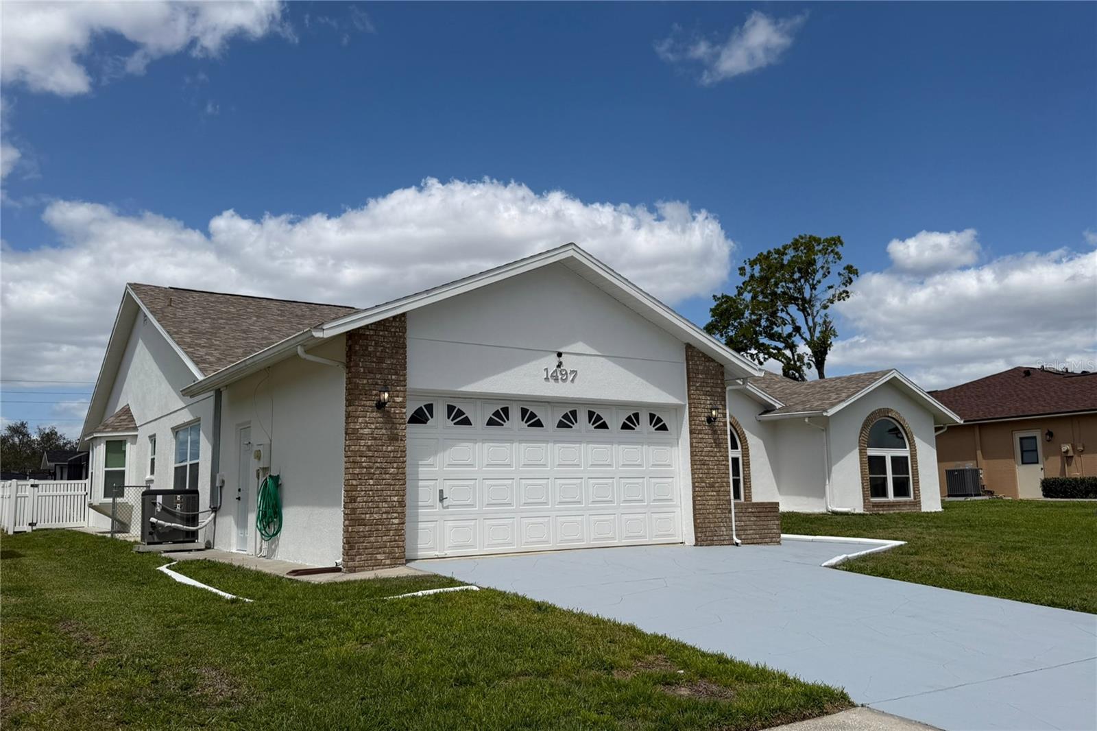 SEVEN HILLS - Residential