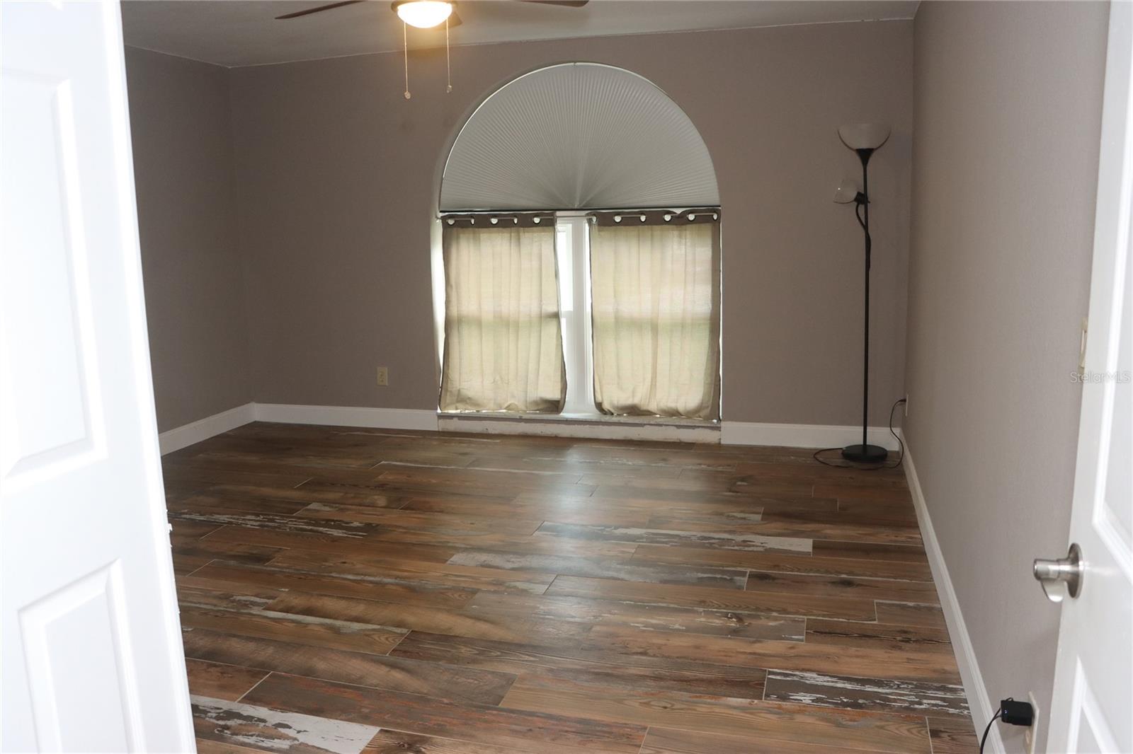 SEVEN HILLS - Residential