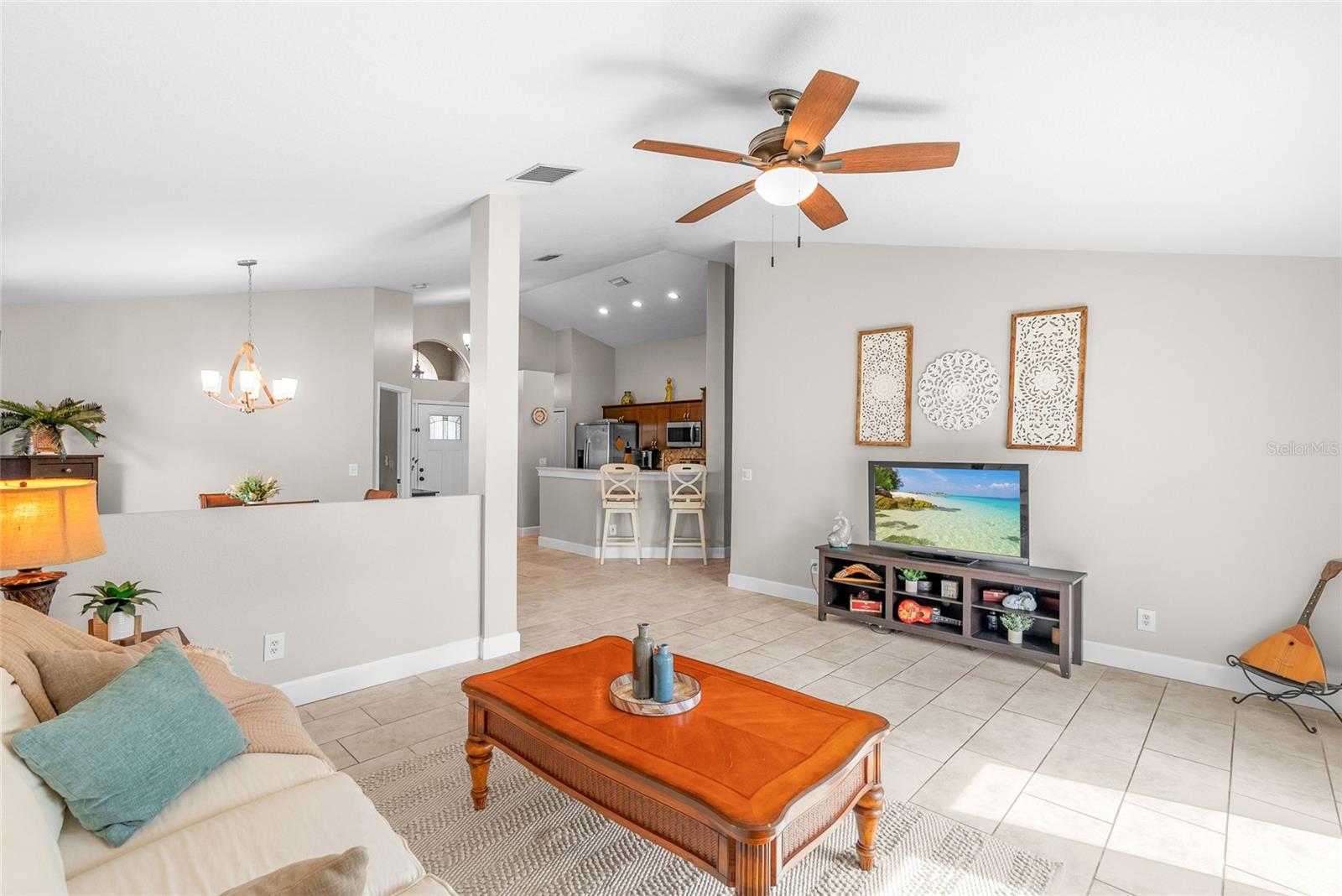 BRANDON BROOK PHASE VII LOT 6 BLOCK B - Residential