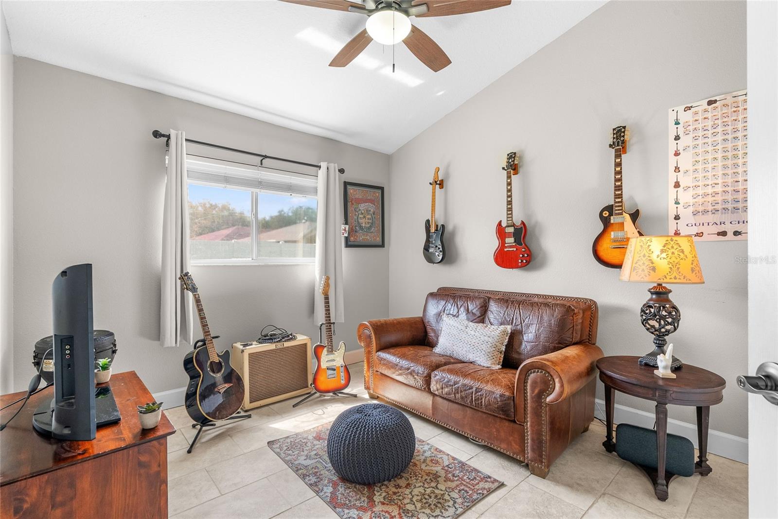 BRANDON BROOK PHASE VII LOT 6 BLOCK B - Residential