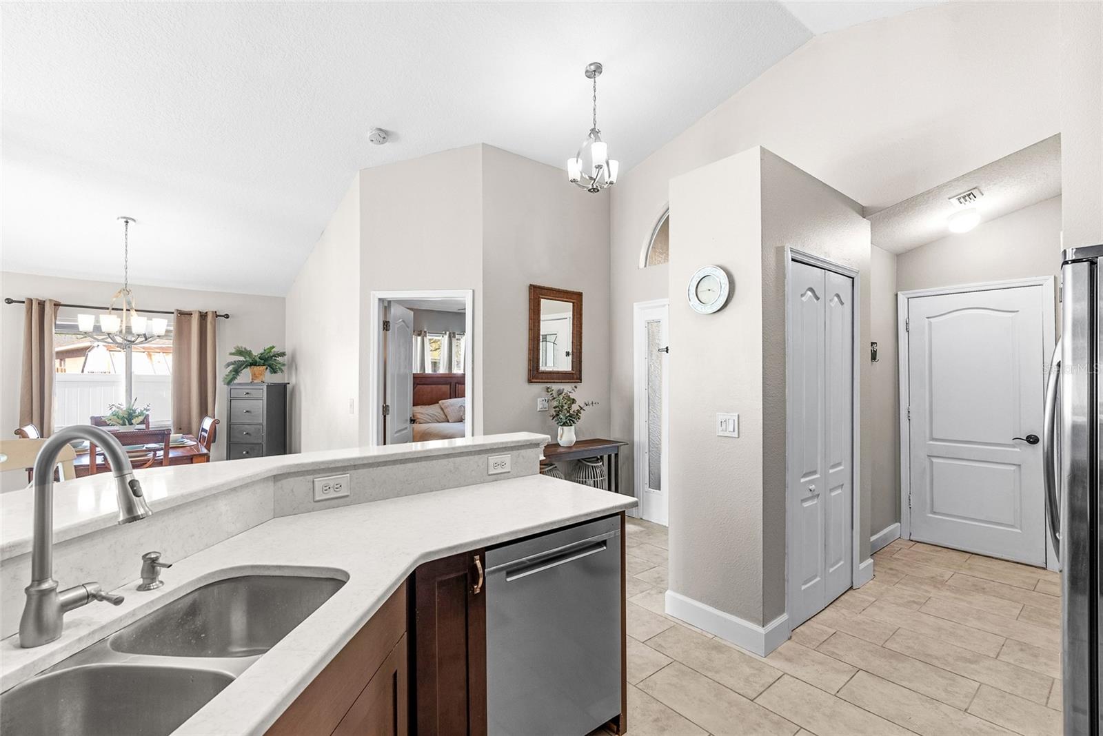 BRANDON BROOK PHASE VII LOT 6 BLOCK B - Residential