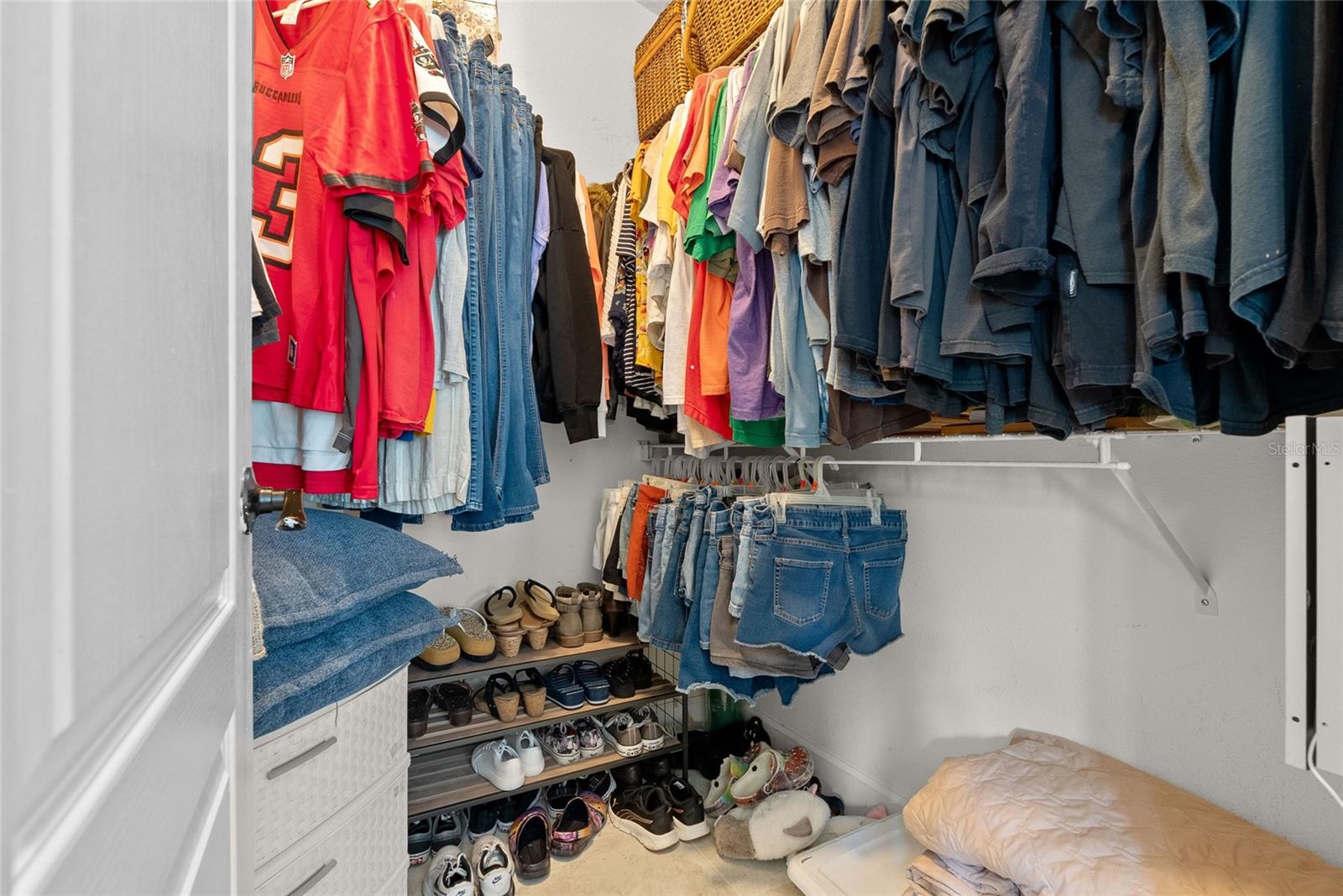 BRANDON BROOK PHASE VII LOT 6 BLOCK B - Residential