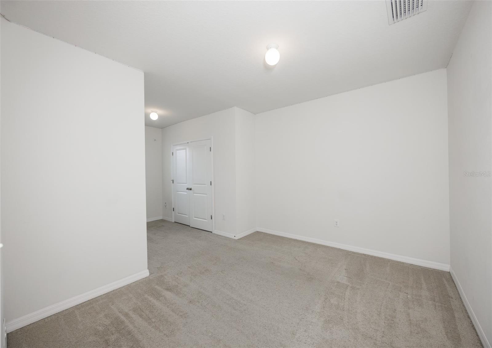 EAGLE PALM PH 4B - Residential Lease