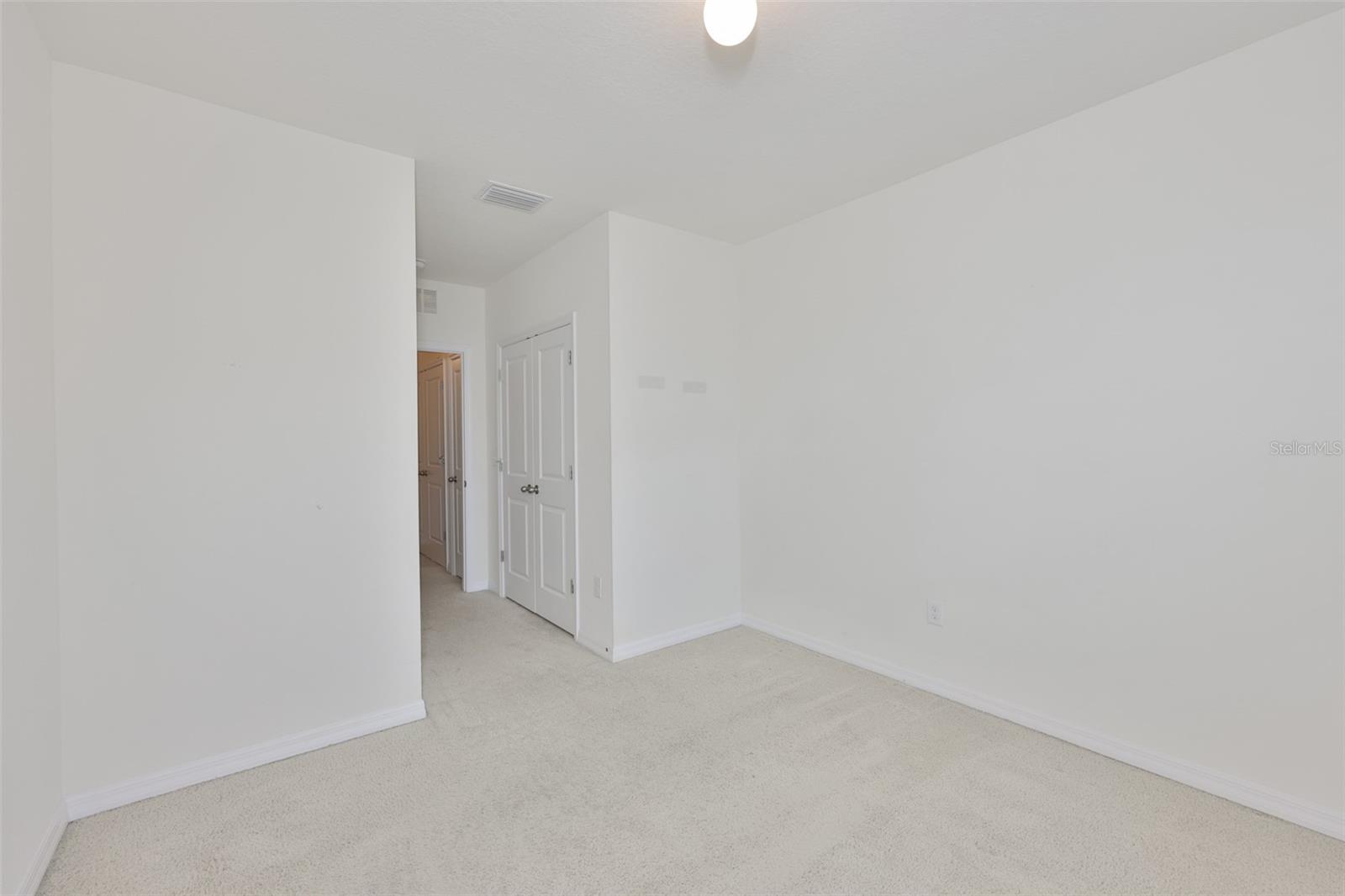 EAGLE PALM PH 4B - Residential Lease