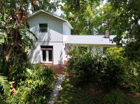 Photo of 717 Clifford Drive, Orlando, FL 32804 (MLS # O6297486) Photo of 717 Clifford Drive, Orlando, FL 32804 (MLS # O6297486)