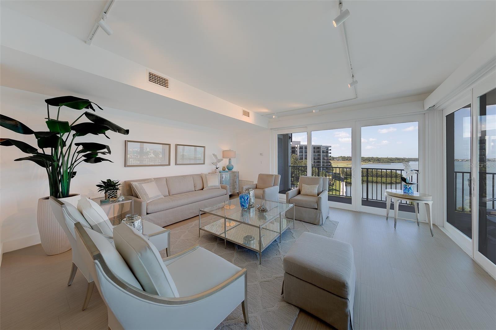 8 BELLEVIEW BOULEVARD 507