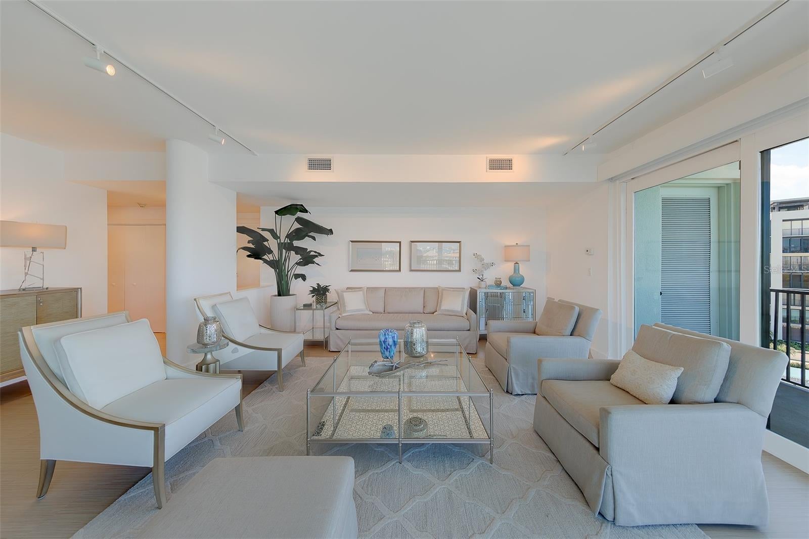 BELLEVIEW BILTMORE VILLAS S GARDEN 8 - Residential