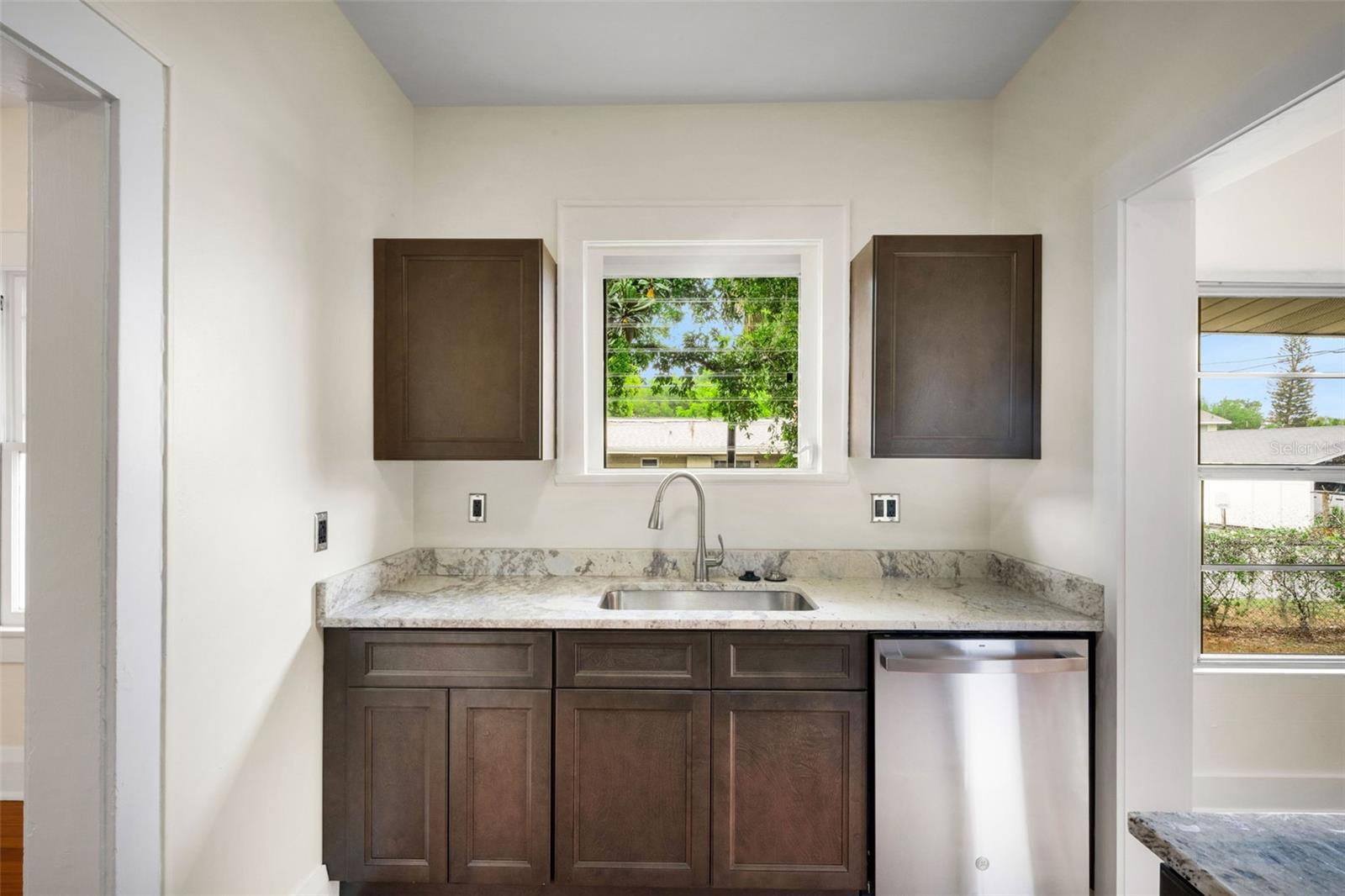 JOHNSONS T H SUB - Residential