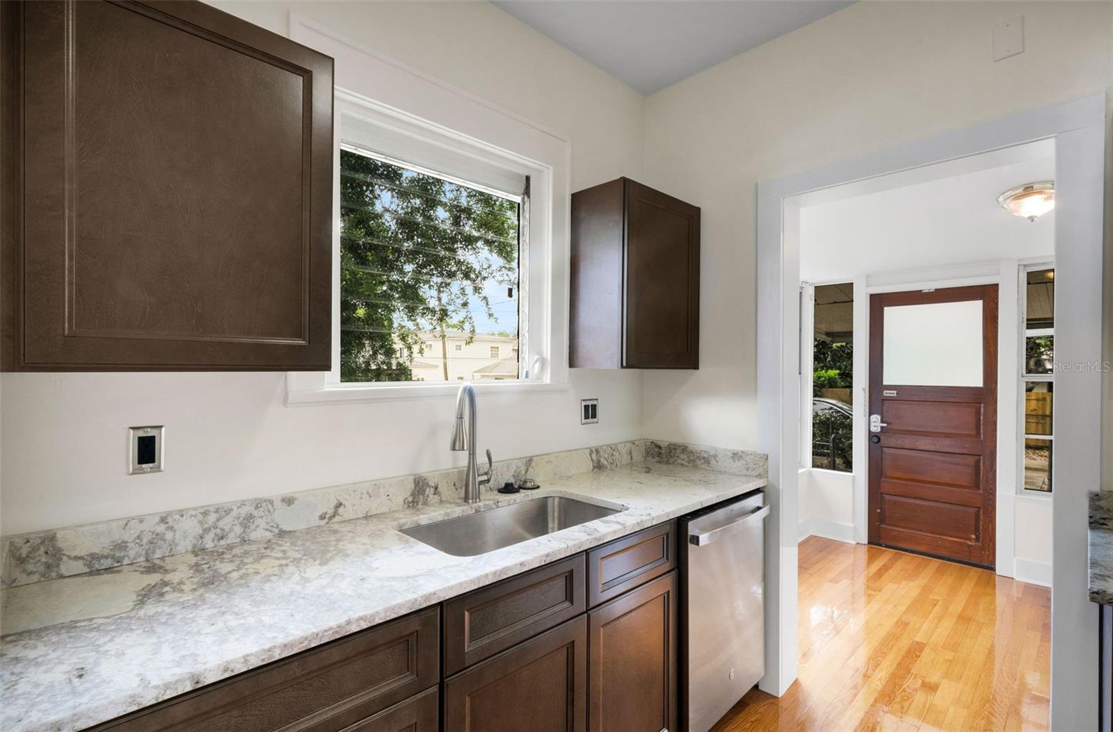 JOHNSONS T H SUB - Residential