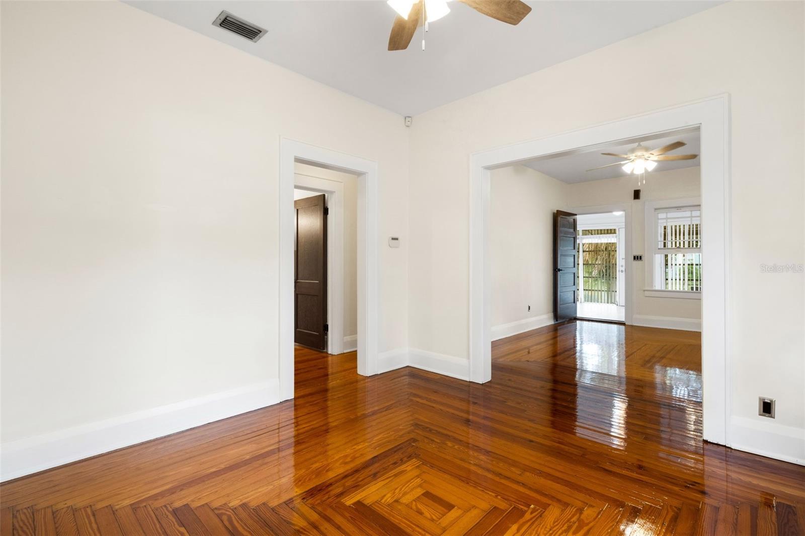 JOHNSONS T H SUB - Residential