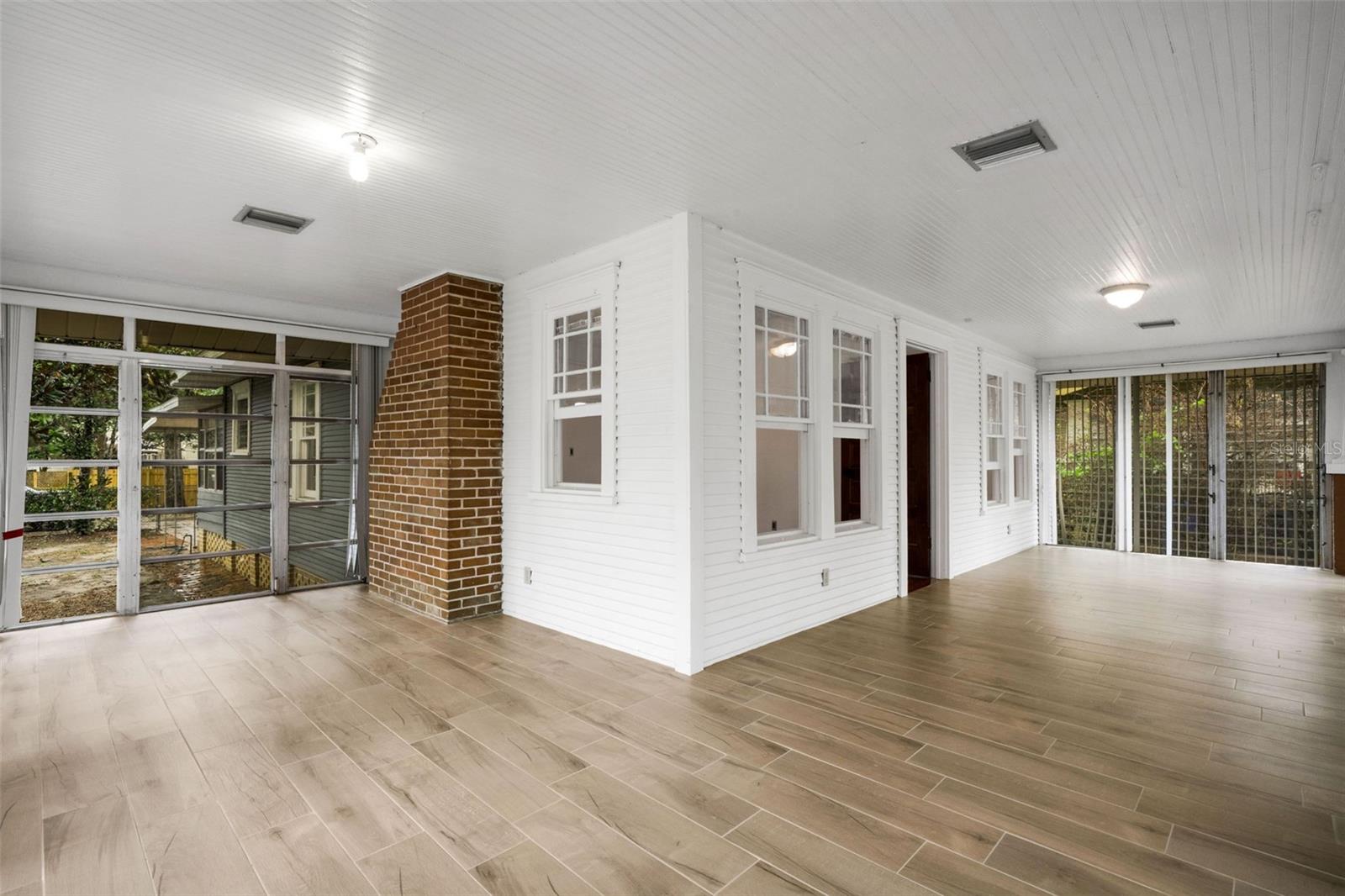 JOHNSONS T H SUB - Residential