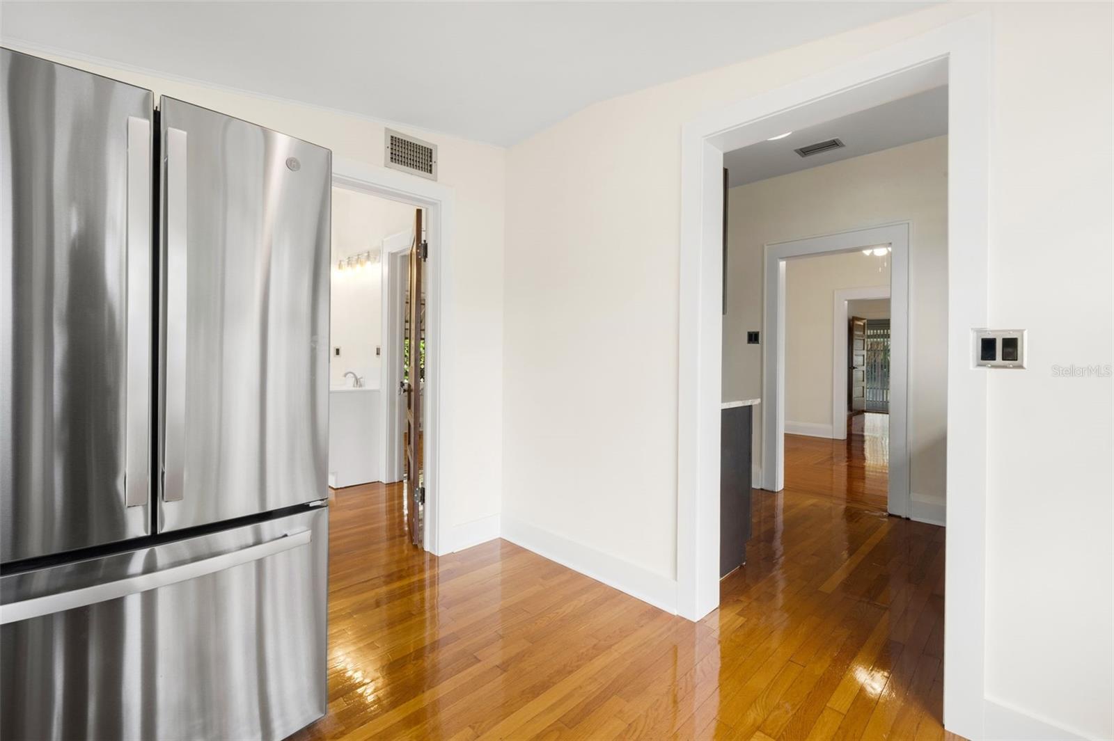 JOHNSONS T H SUB - Residential