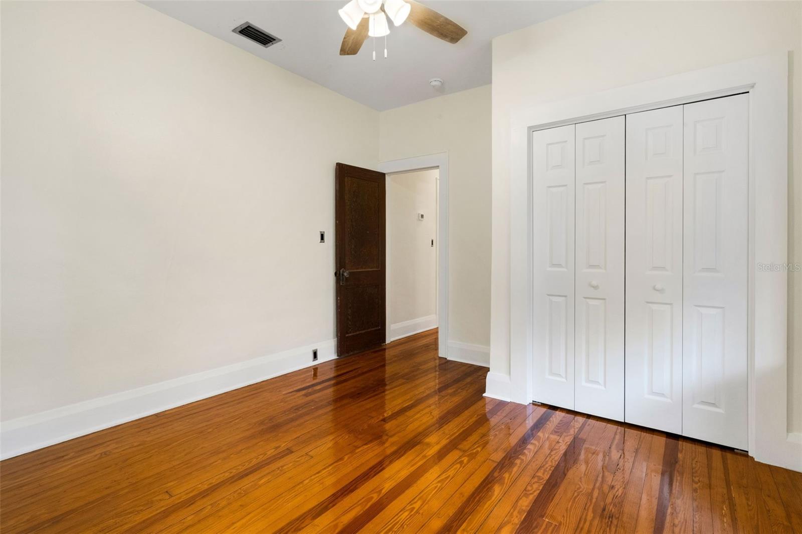 JOHNSONS T H SUB - Residential