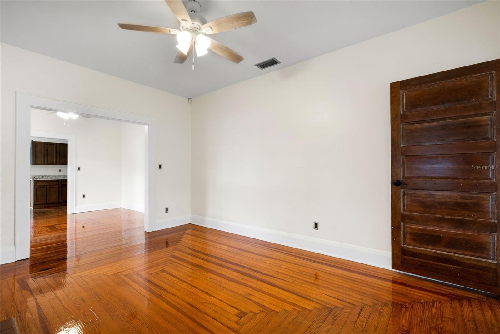 JOHNSONS T H SUB - Residential