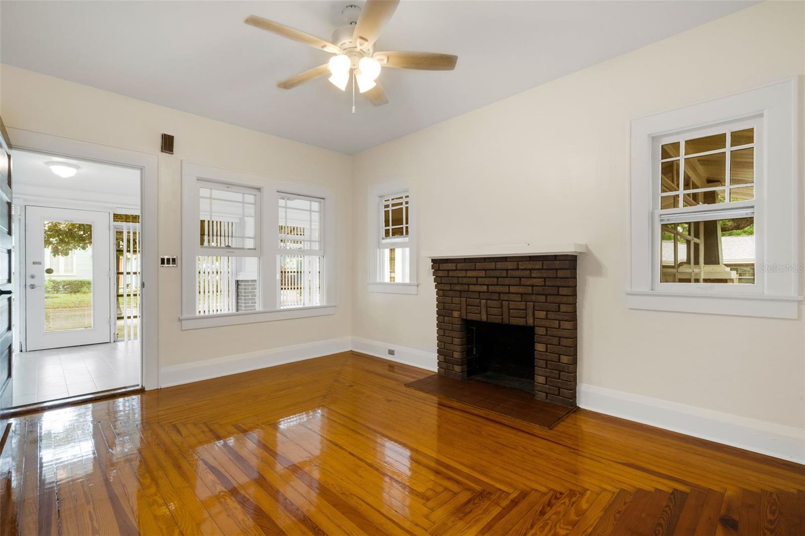 JOHNSONS T H SUB - Residential