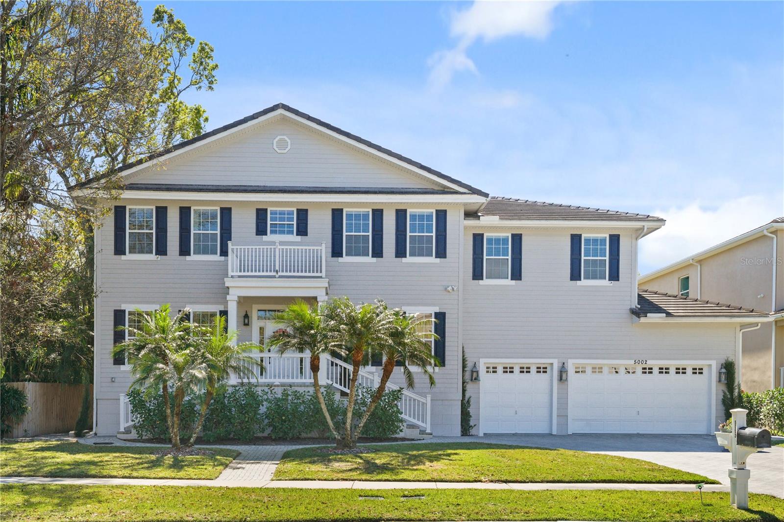 One or more photo(s) has been virtually staged. This gorgeous pool home has it all! Situated on a large, quarter acre lot in highly desirable South Tampa, this 2008 built home has been lovingly maintained and recently updated earlier this year! Featuring four bedrooms, a dedicated office, a large bonus room, a brand-new kitchen, and newly updated bathrooms, this home is truly move-in ready. From the moment you enter the grand foyer with its crown molding and striking architectural details, the beauty and craftmanship of this gorgeous home will blow you away. Downstairs, separate formal living and dining room spaces offer the perfect layout to entertain family and guests. The large, updated kitchen, featuring solid stone countertops, exquisite cabinetry, and high-end appliances - including a gas range - is a chef’s dream. Gather around the large, waterfall kitchen island as it opens into the great room, which features custom built-ins and a gas fireplace, or spend time outside, lounging around the gorgeous pool (featuring new pool equipment) or in your spacious and newly turfed backyard. Host gatherings downstairs, or utilize the incredible upstairs bonus space, with a built-in beverage center and bar, gorgeous natural light, and ample space for watching movies, playing games, and spending time with friends, family, and guests. A spacious primary suite offers your private retreat, with a large walk-in closet and a newly updated en-suite, featuring stone countertops, dual sinks, a large, jetted soaking tub, and a separate walk-in shower with a frameless glass door. Three additional bedrooms and two additional, newly updated bathrooms (including a shared jack-and-jill bathroom) allow for plenty of room to spread out and enjoy the privacy afforded by these spacious, tertiary rooms. Just minutes from downtown Tampa, downtown St. Pete, Tampa International Airport, and A Rated Schools – Mabry/Coleman/Plant, this home is ready to welcome you home! Recent owner updates include: complete kitchen remodel (2024), complete bathroom remodels (2024), new pool equipment (2023), new pool pump (2024), new attic insulation (2023), new gas line (2022), new tankless water heater, new gas range and hood, new bathroom vents (2023), recessed LED lighting (2023), newer HVAC units (2020), mature landscaping, turfed backyard, updated granite in the bonus room, new lighting, new paint (interior and exterior), and hardwood flooring throughout.