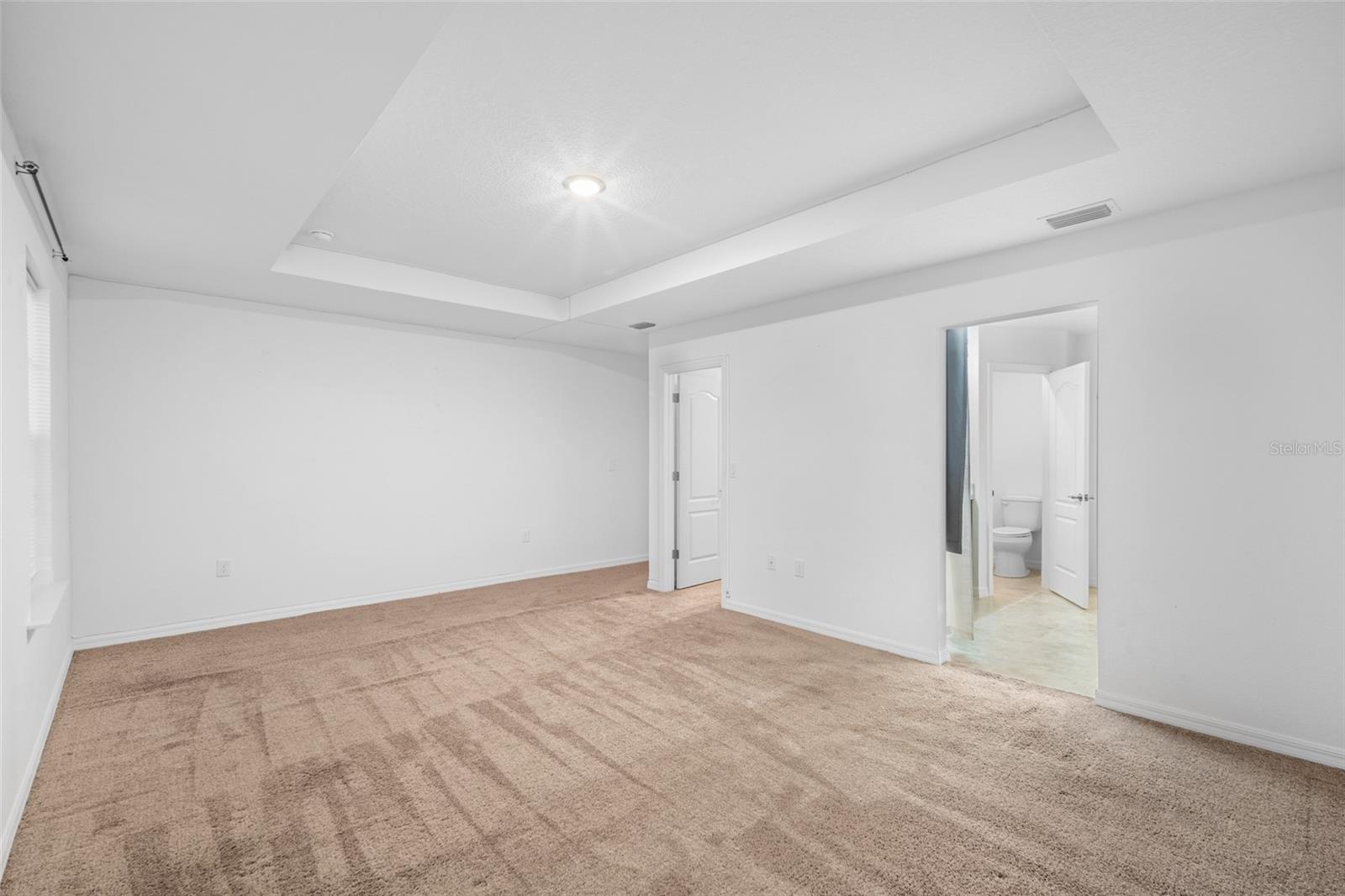 AVALON WOODS - Residential