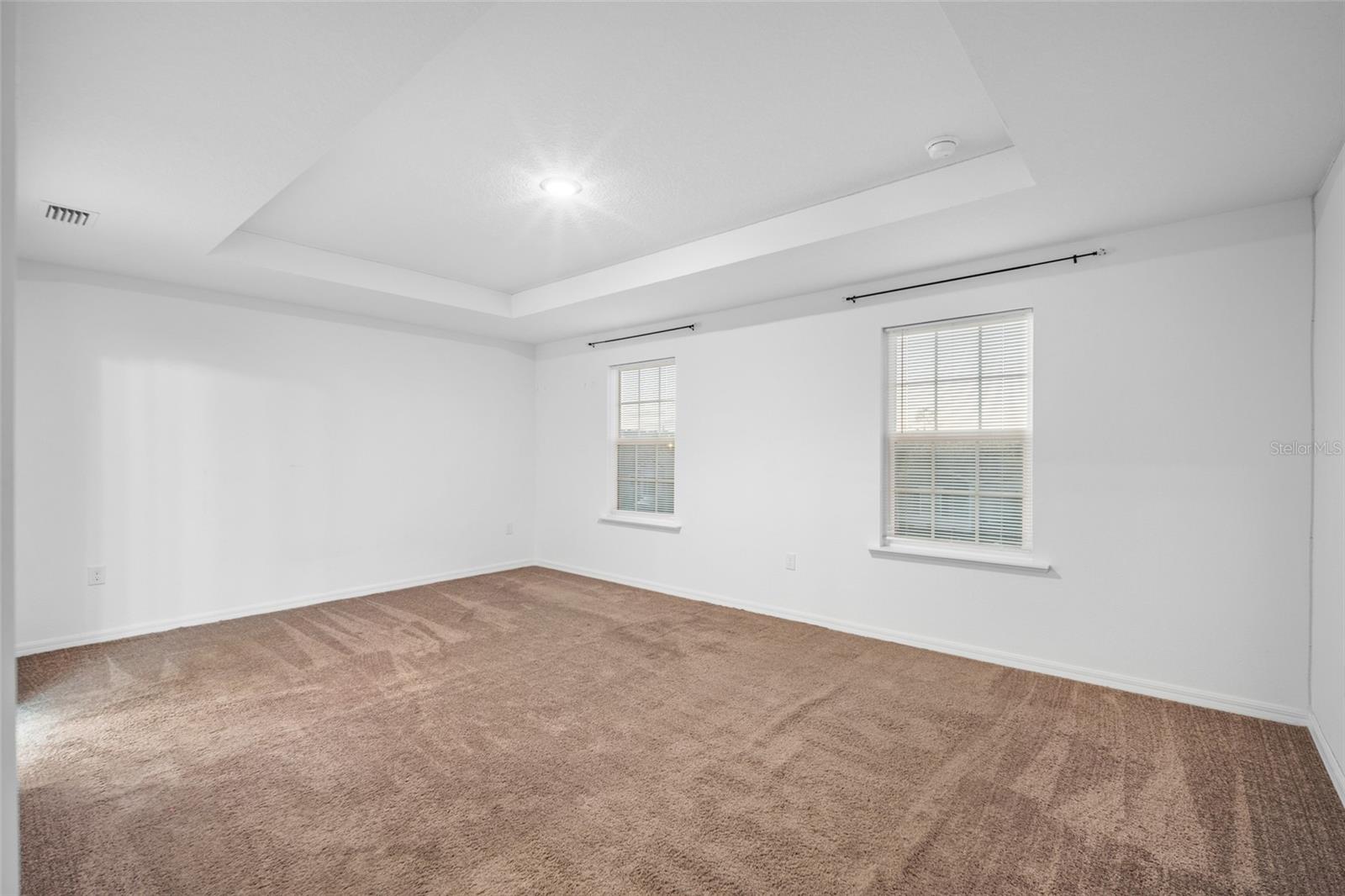 AVALON WOODS - Residential