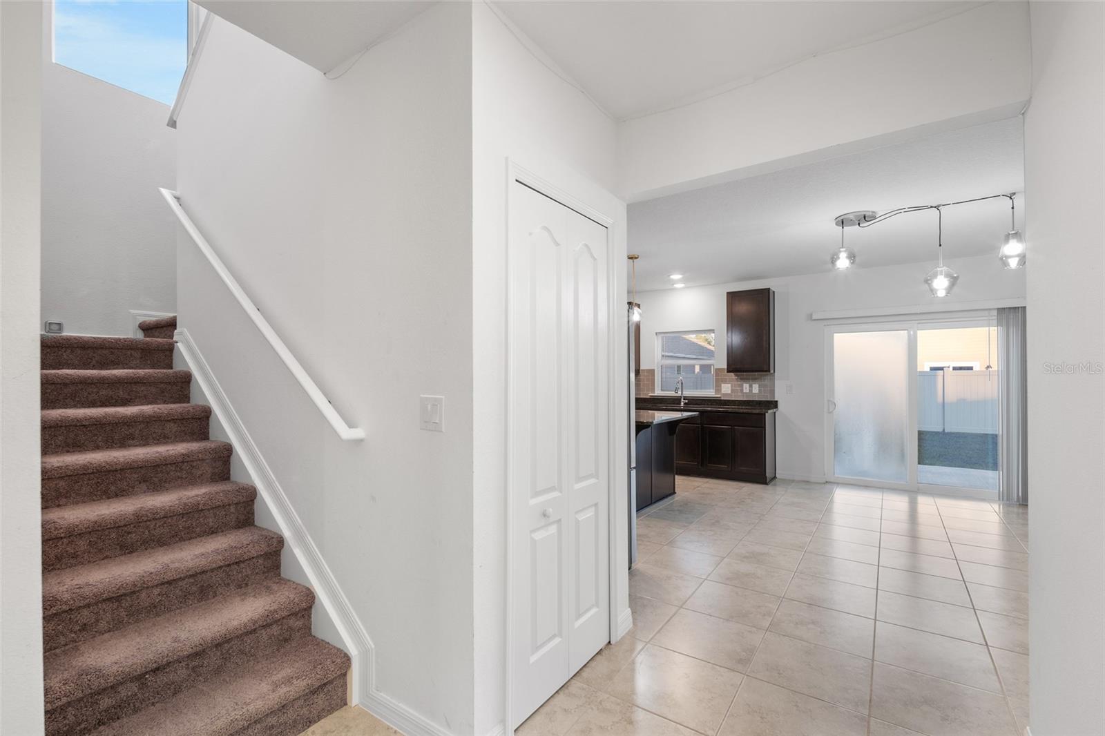 AVALON WOODS - Residential