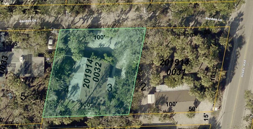 Photo of 144 Garden Lane, Sarasota, FL 34242 (MLS # A4687753)