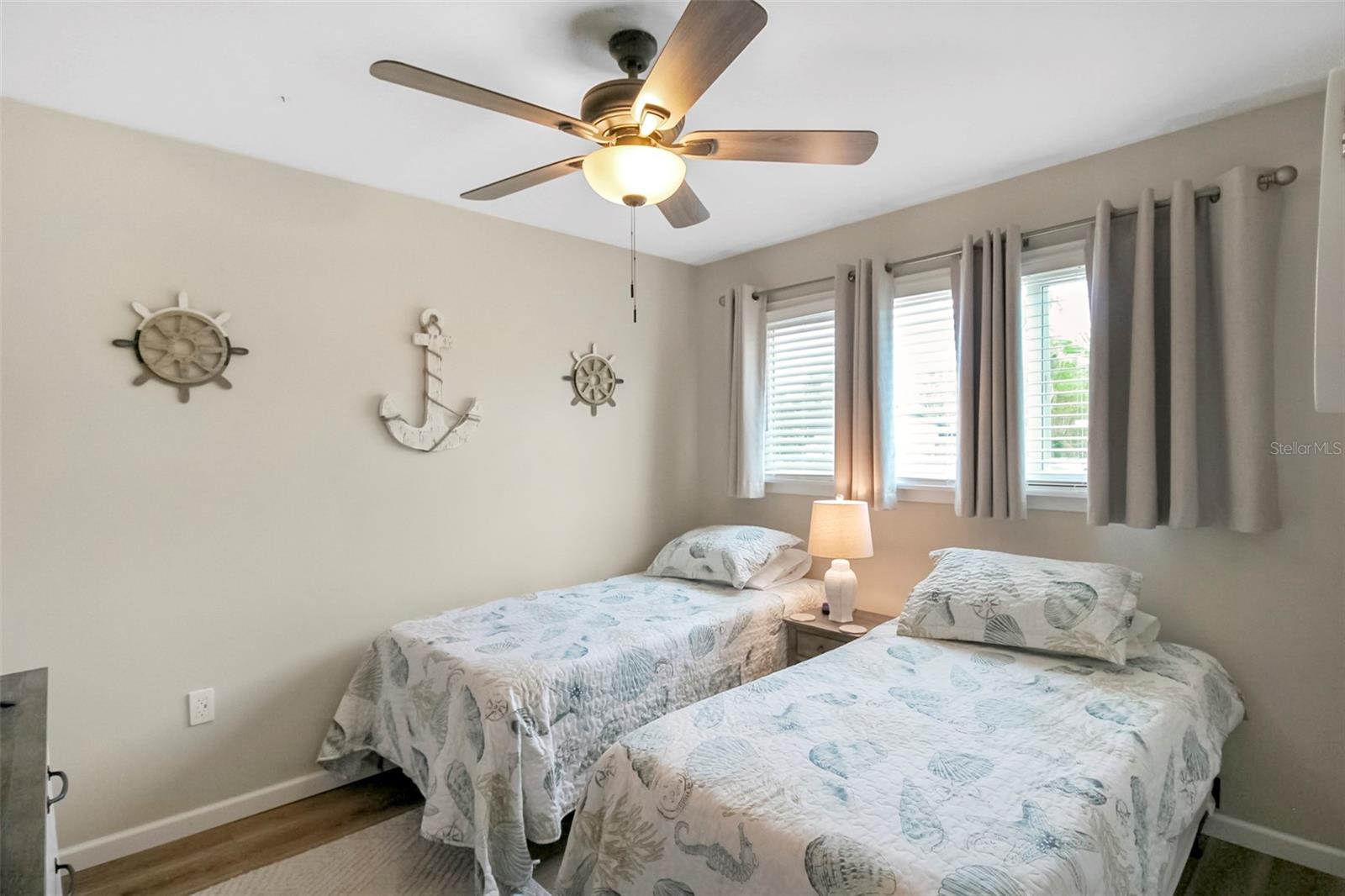 FLORENCE - Residential Lease