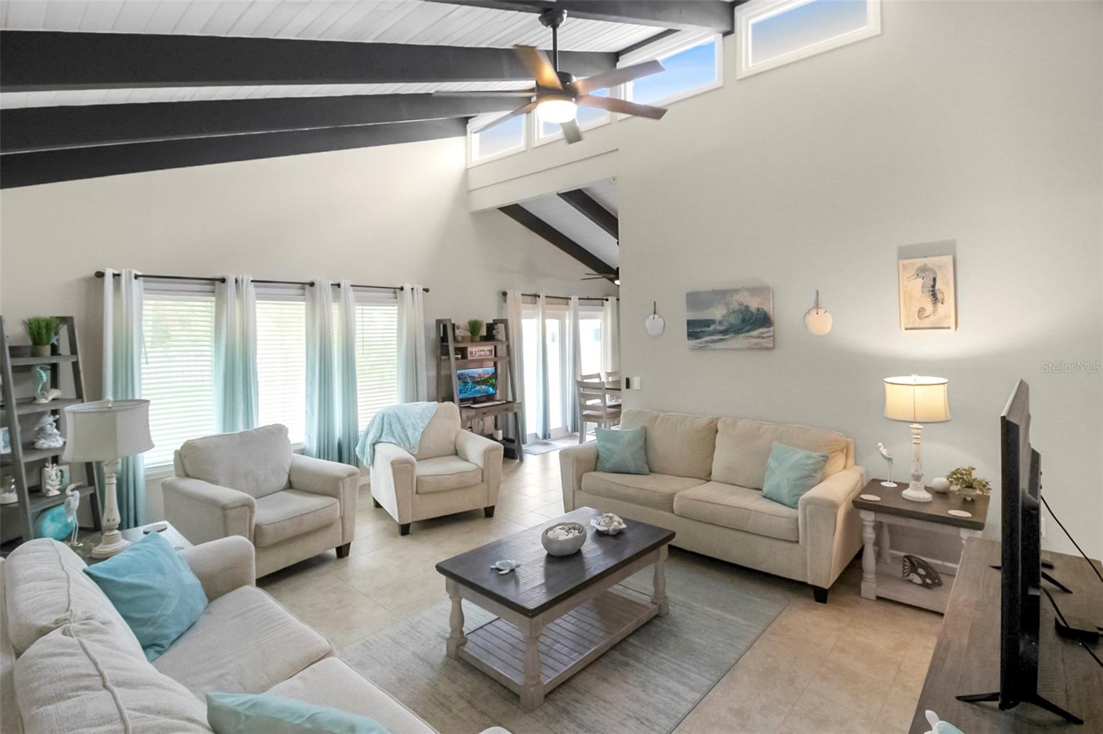 FLORENCE - Residential Lease