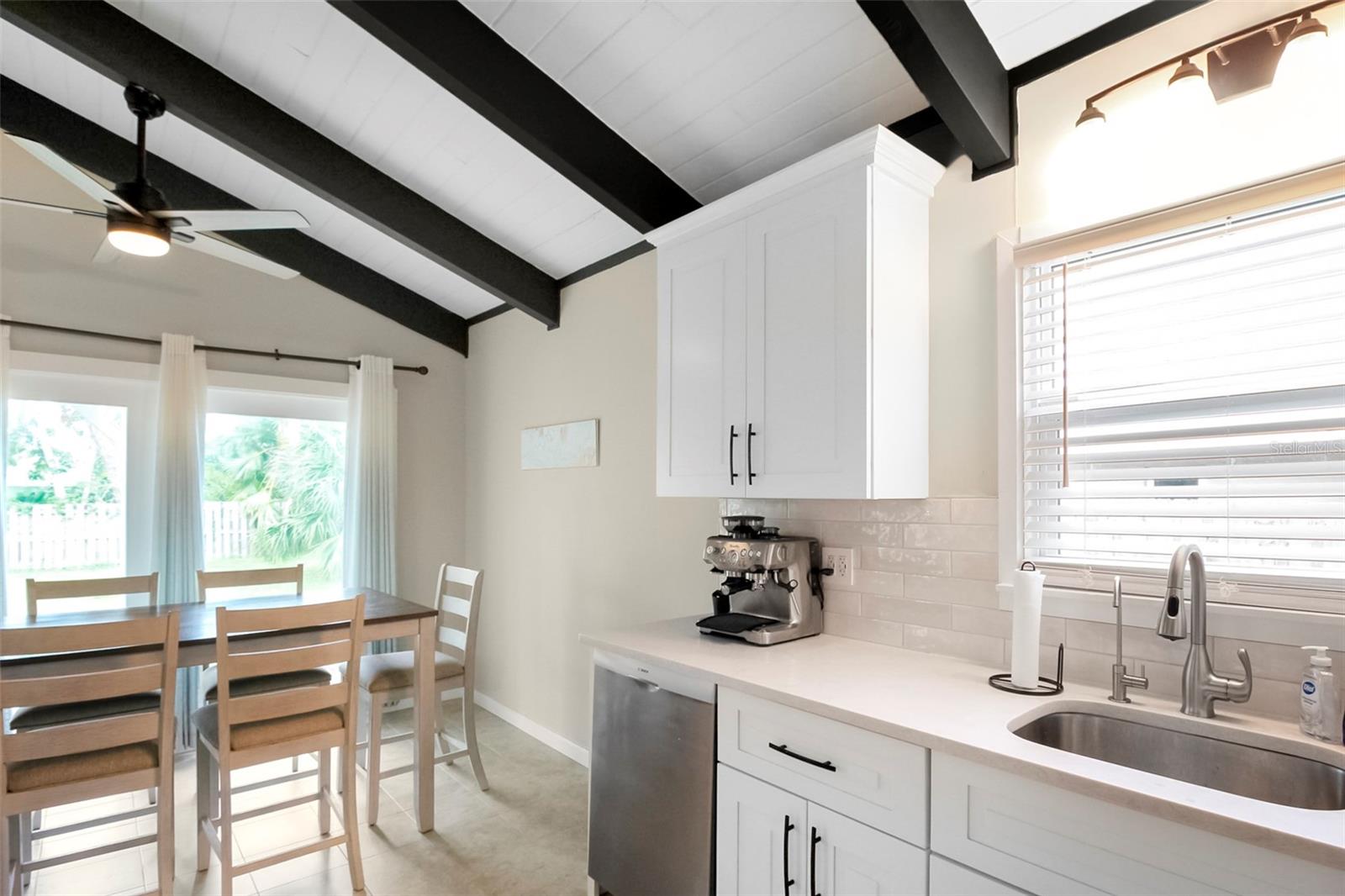 FLORENCE - Residential Lease