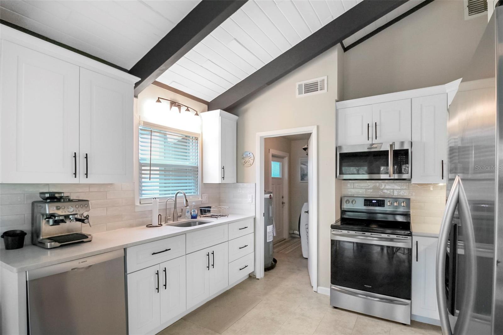 FLORENCE - Residential Lease