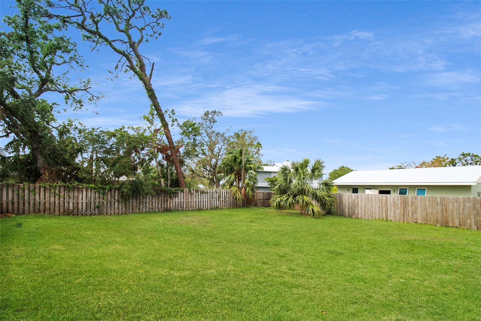 FLORENCE - Residential Lease