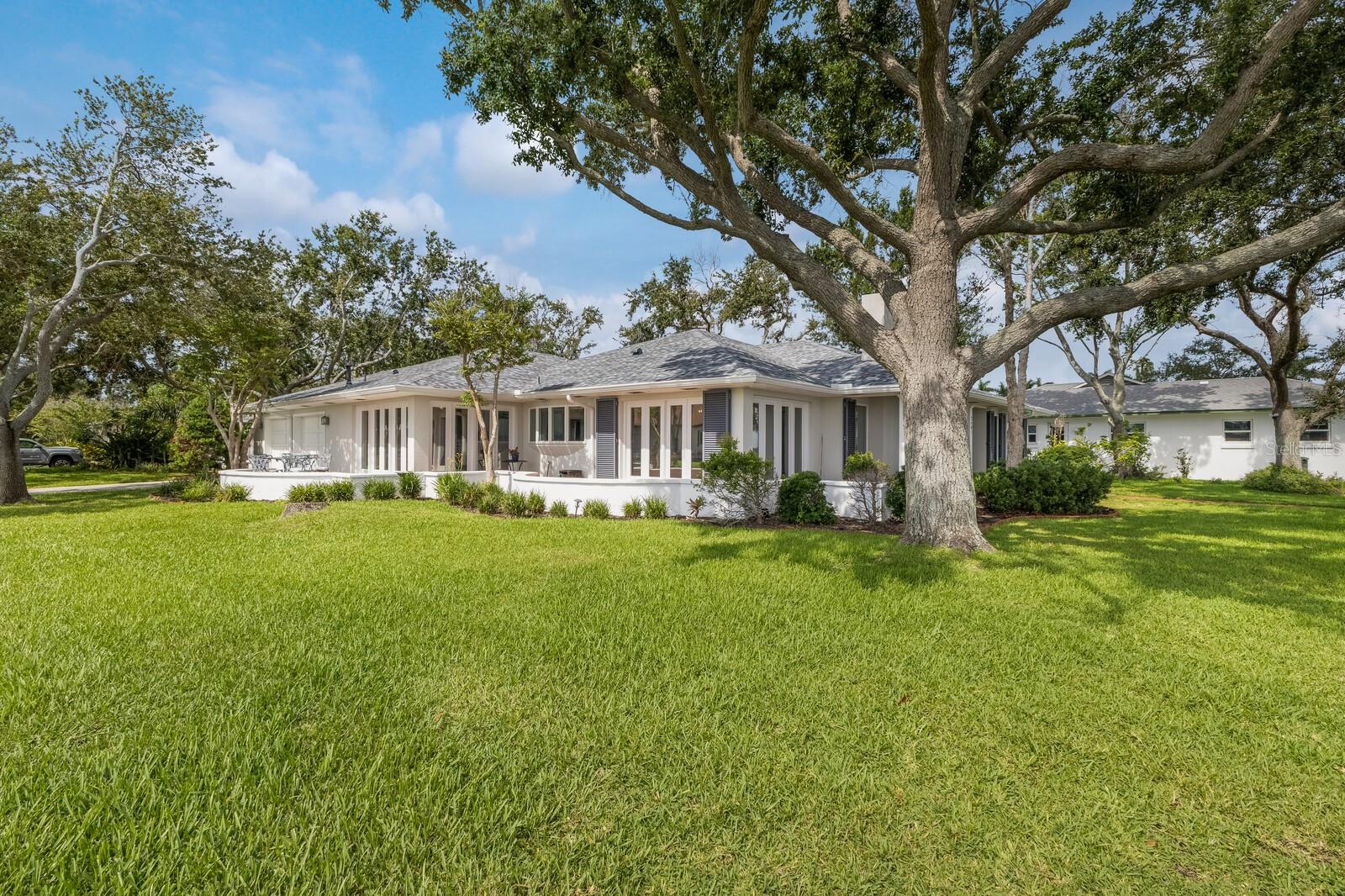 2401 RIVERVIEW BOULEVARD