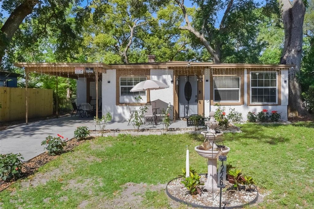 Photo of 1226 Dewey Avenue, Orlando, FL 32808 (MLS # O6377511)