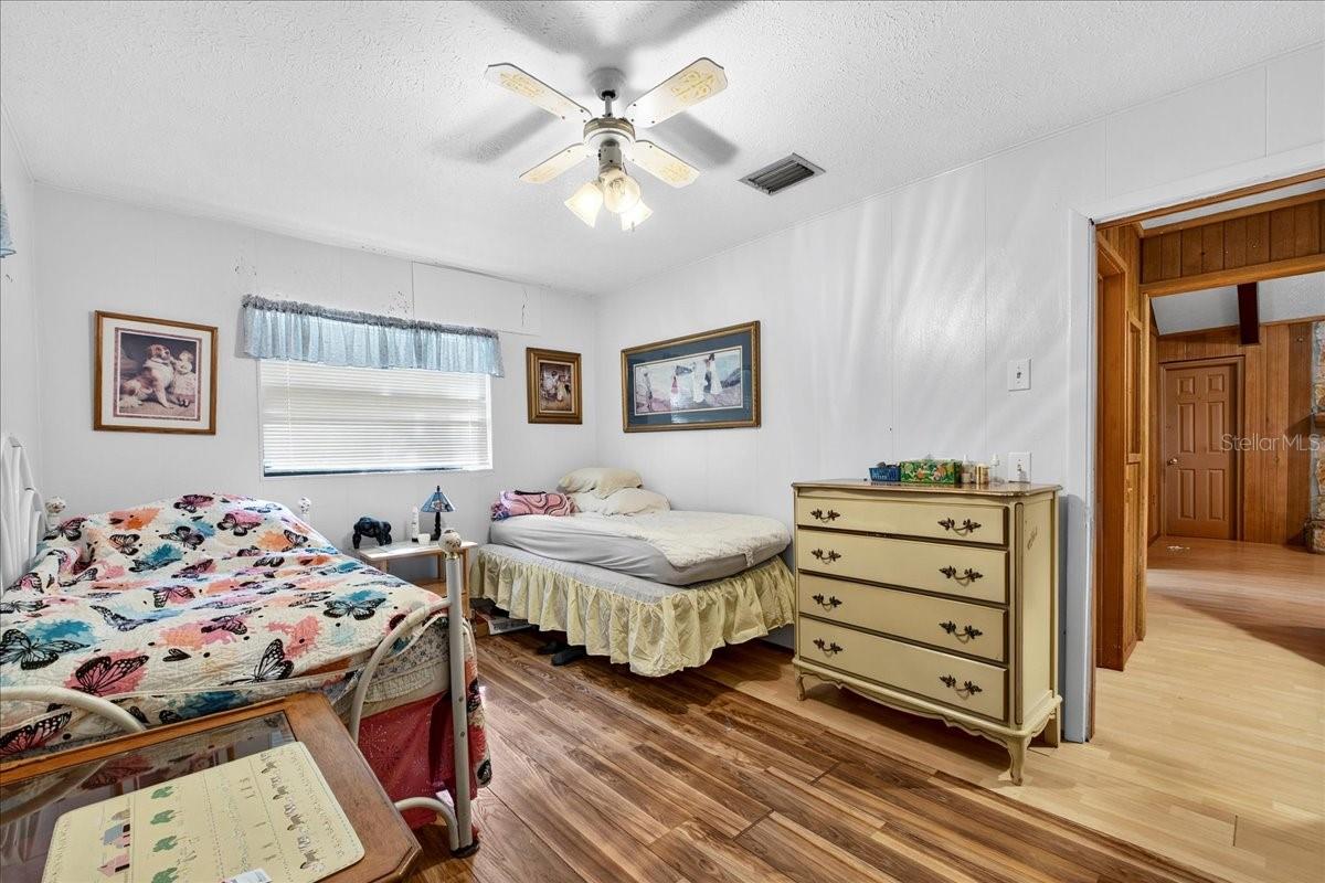 UNPLATTED - Residential