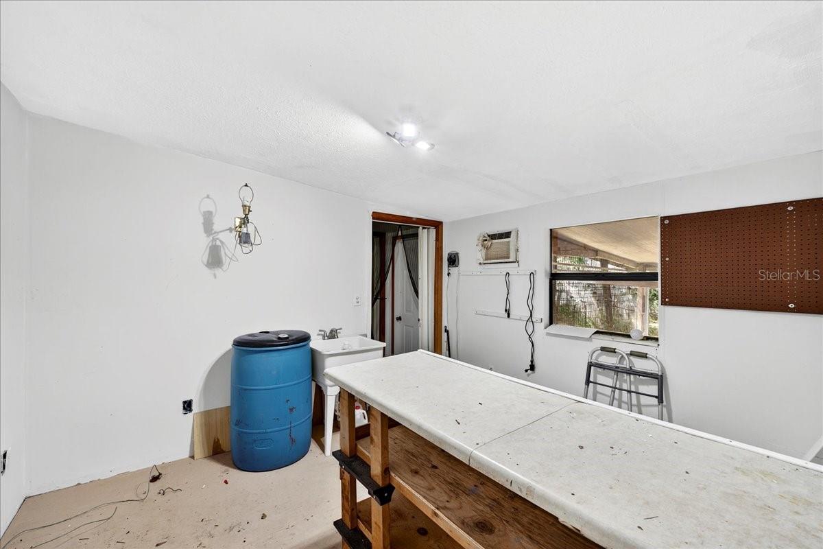 UNPLATTED - Residential