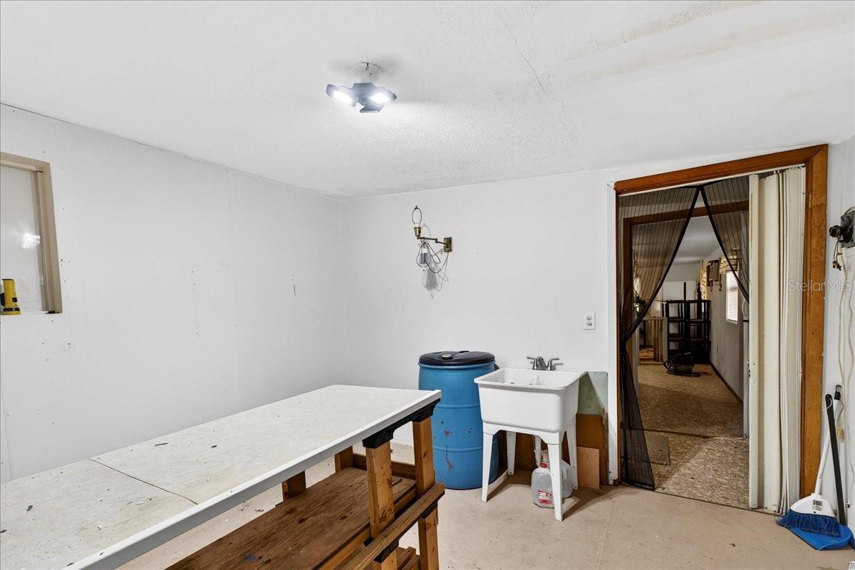 UNPLATTED - Residential