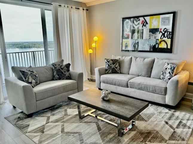 BLUE HERON BEACH RESIDENCE TOWER I - Residential