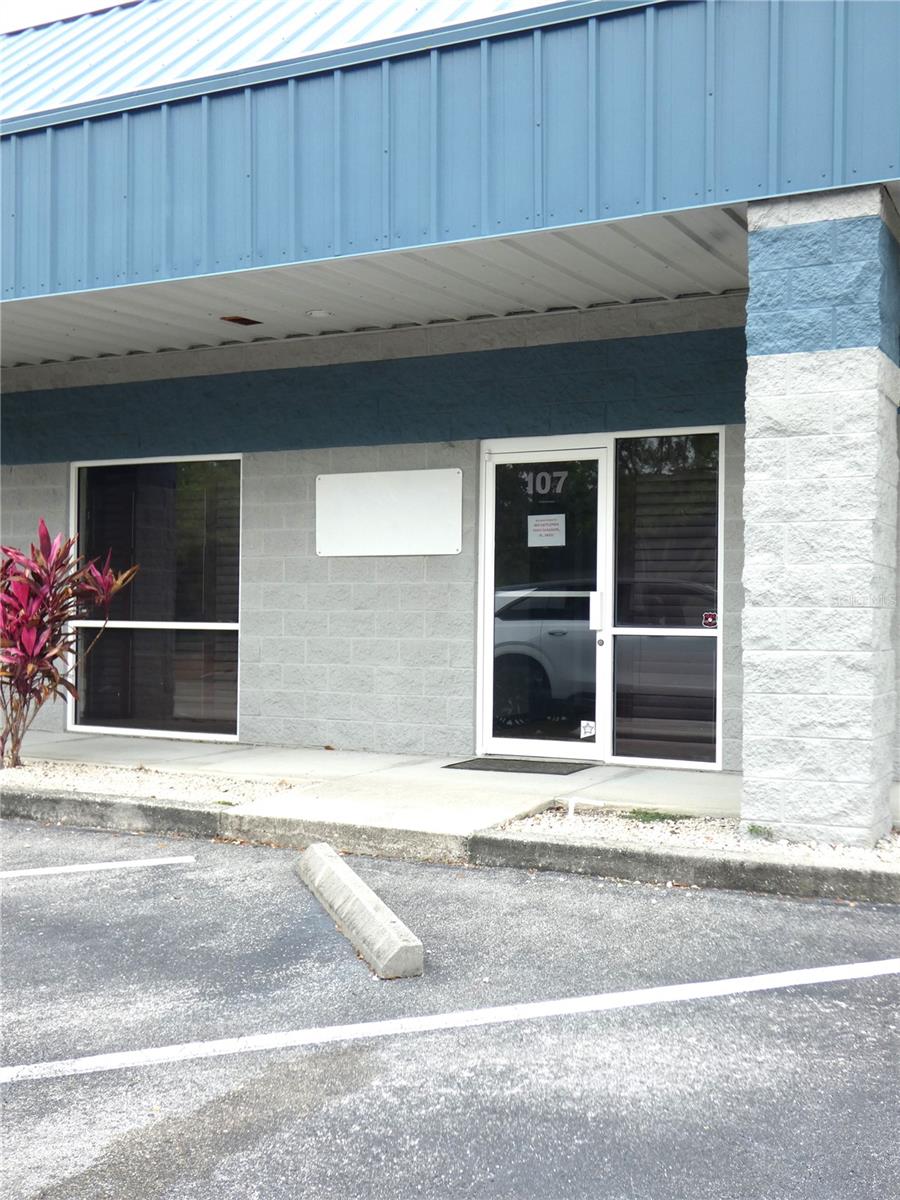 1882 PORTER LAKE DRIVE 107