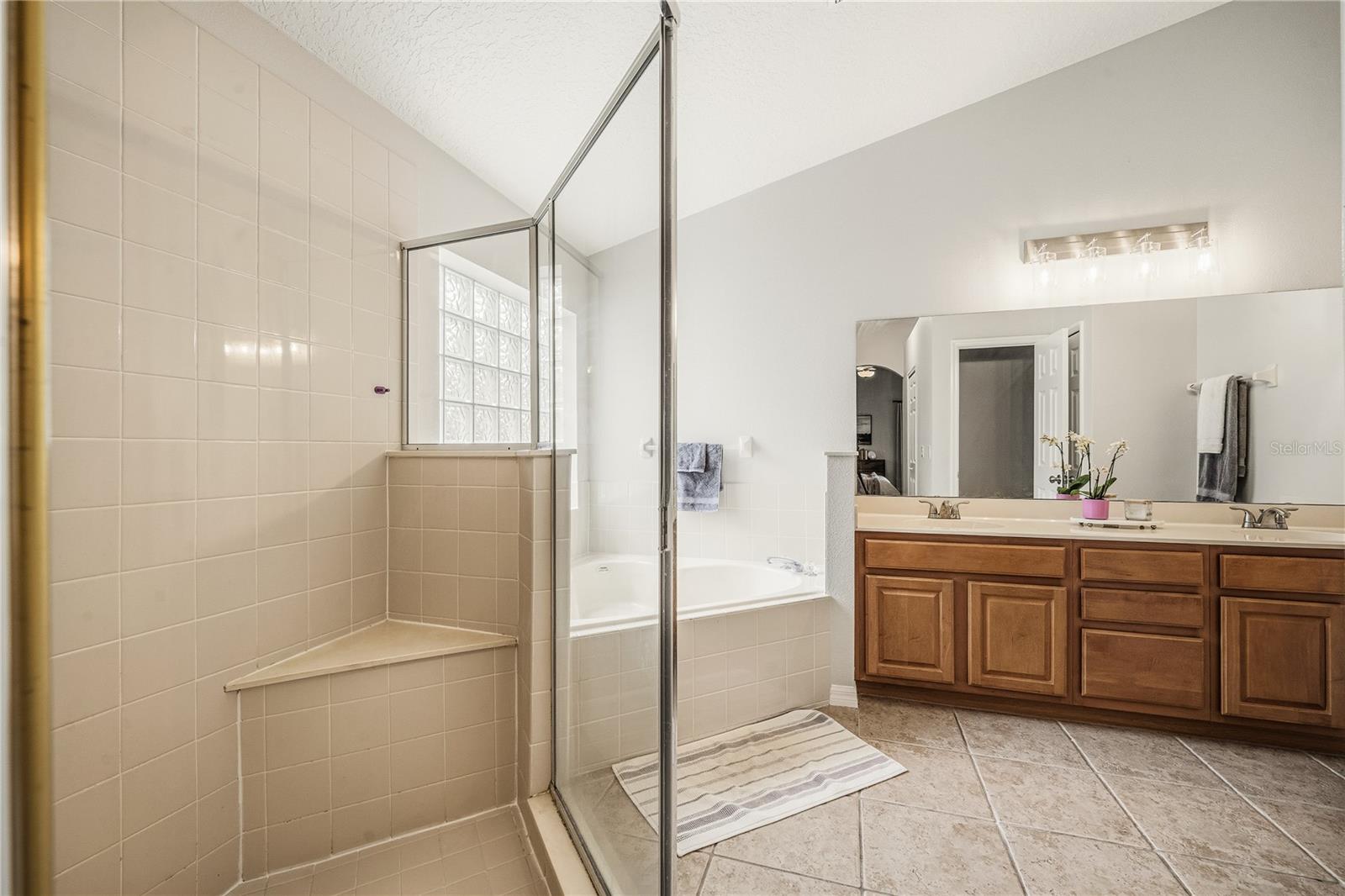 CALABRIA COVE - Residential